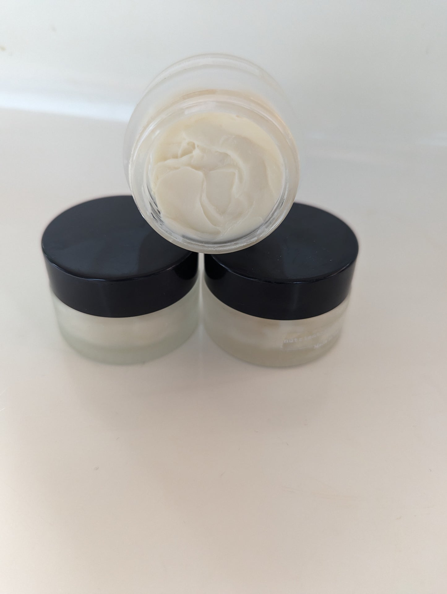 20ml nutrient-rich body butter sample - Free Delivery