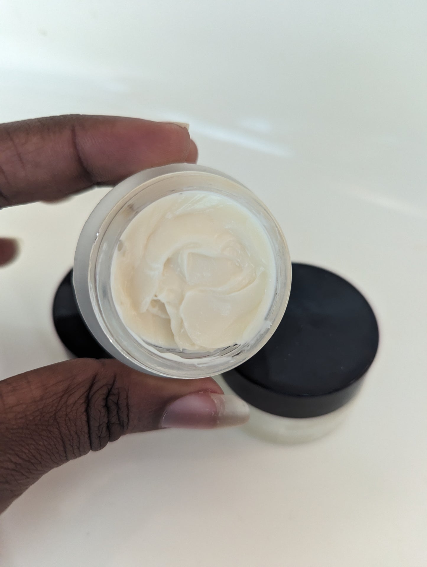 20ml nutrient-rich body butter sample - Free Delivery